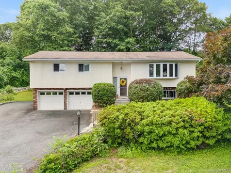 5 Gardineer Road Putnam Valley NY 10579