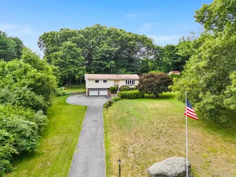 5 Gardineer Road Putnam Valley NY 10579