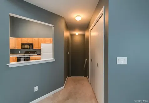 503 Scenic Lane Poughkeepsie NY 12603