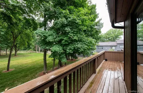503 Scenic Lane Poughkeepsie NY 12603