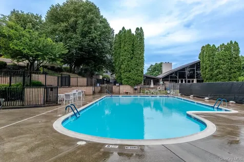 503 Scenic Lane Poughkeepsie NY 12603