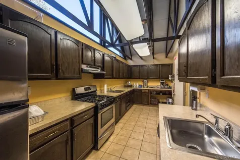 503 Scenic Lane Poughkeepsie NY 12603