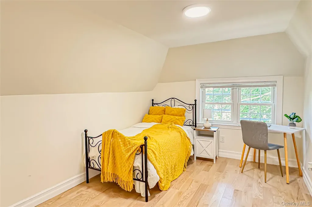 9 Watkins Place New Rochelle NY 10801