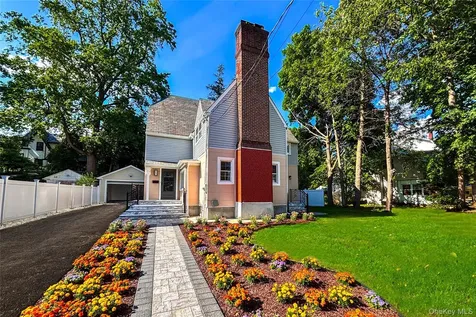 9 Watkins Place New Rochelle NY 10801