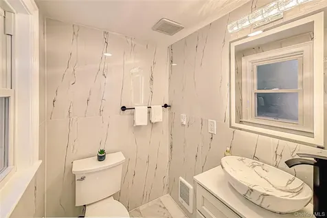 9 Watkins Place New Rochelle NY 10801