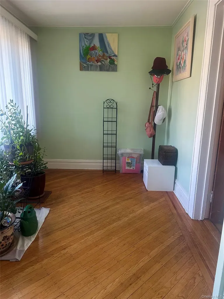 10048 222nd Street Queens Village NY 11429