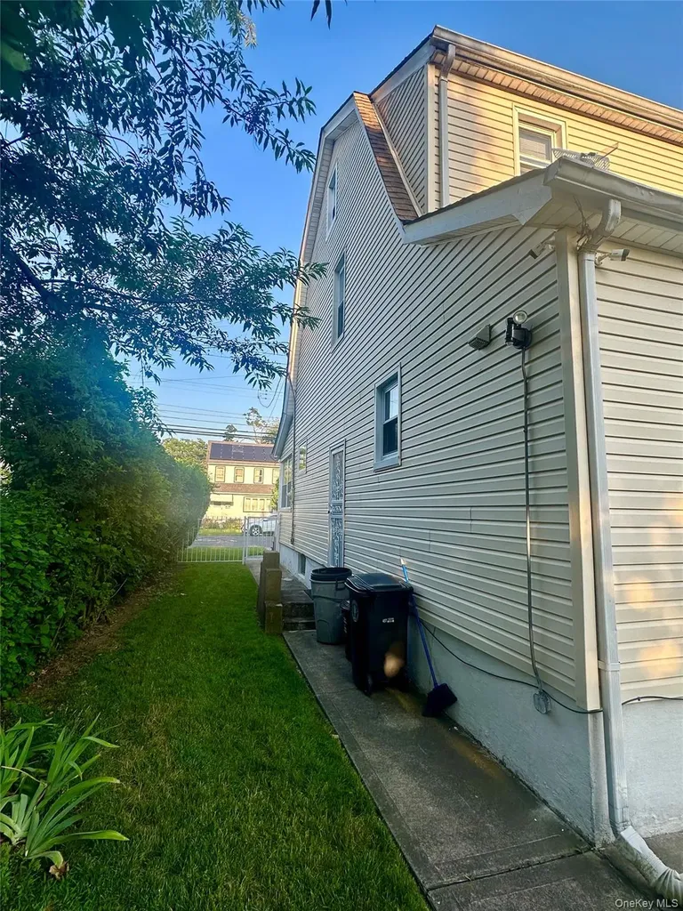 10048 222nd Street Queens Village NY 11429