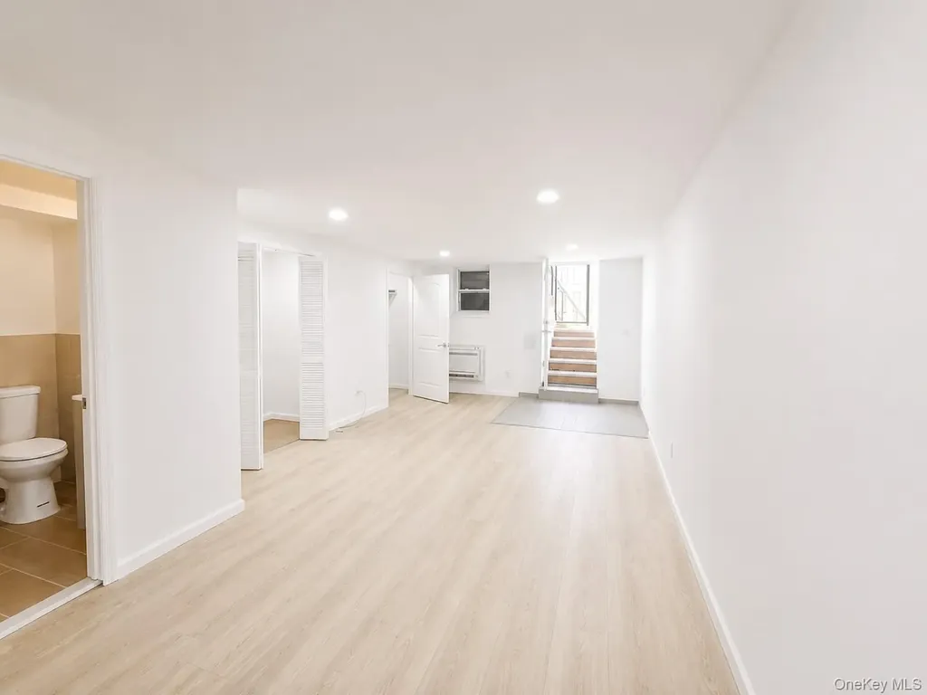 6946 64th Street Ridgewood NY 11385