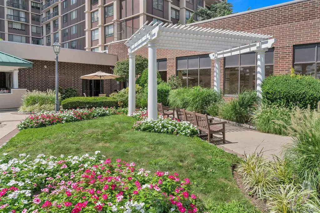 27110 Grand Central Parkway Floral Park NY 11005