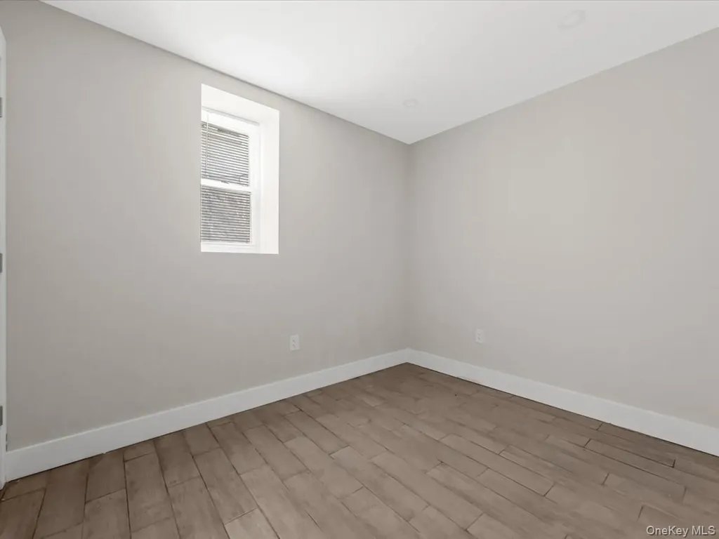 910 E 226th Street Bronx NY 10466