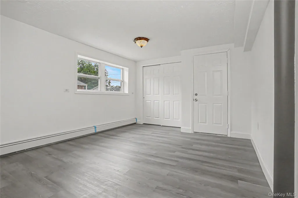 12 Roe Drive Hyde Park NY 12538