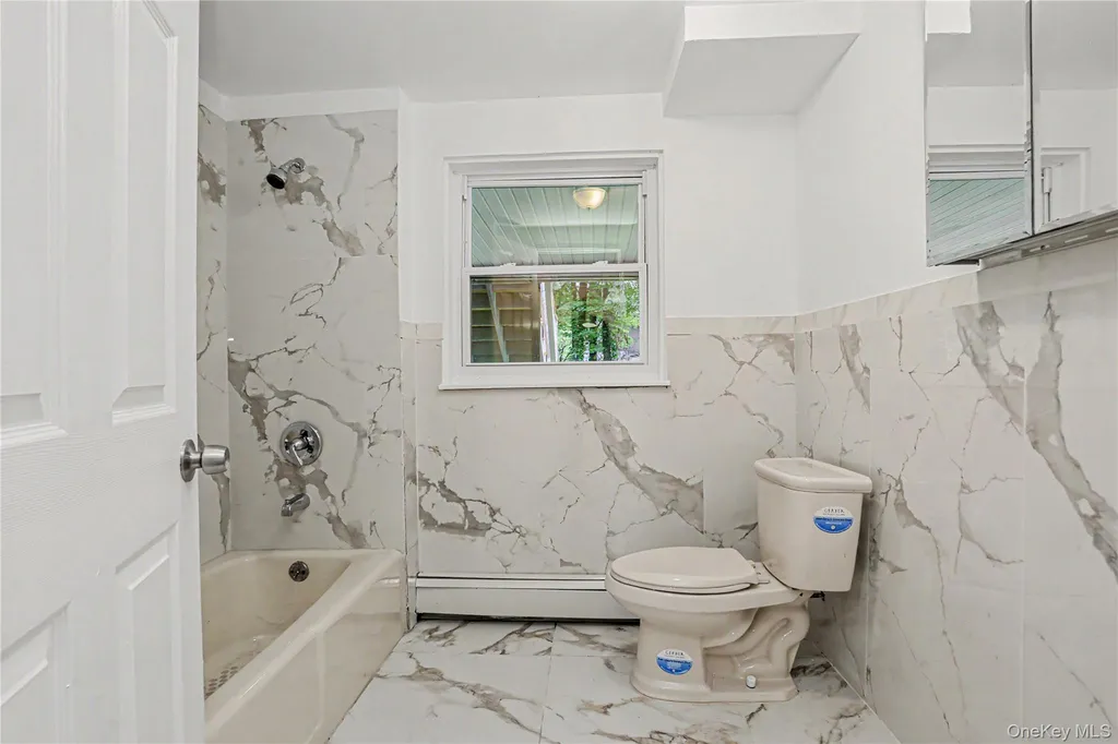 12 Roe Drive Hyde Park NY 12538