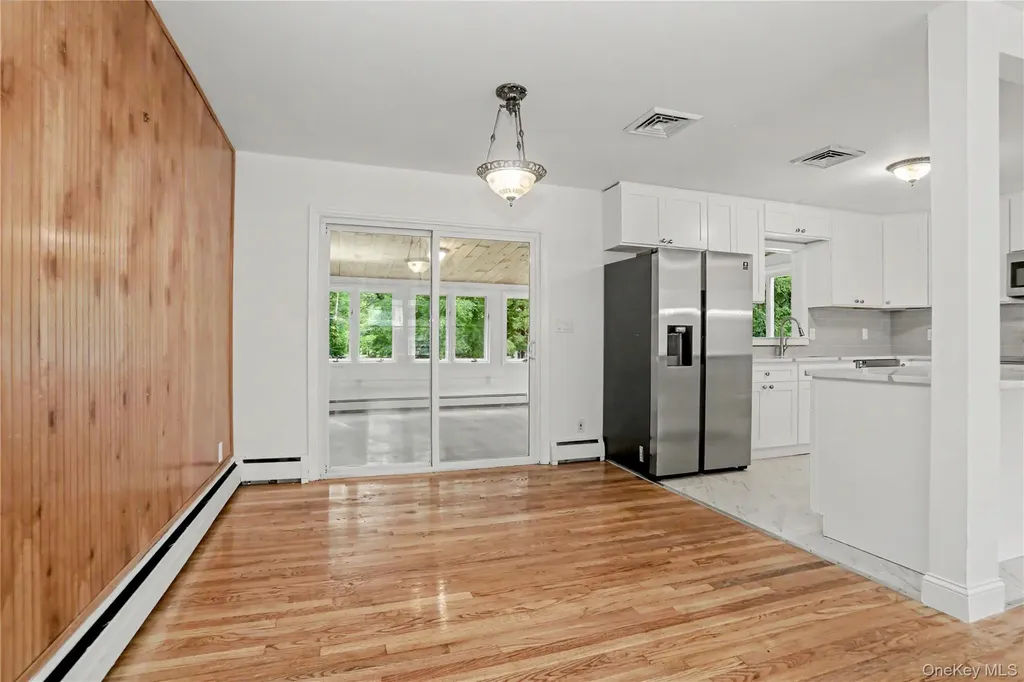 12 Roe Drive Hyde Park NY 12538