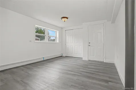 12 Roe Drive Hyde Park NY 12538