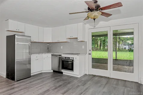 12 Roe Drive Hyde Park NY 12538