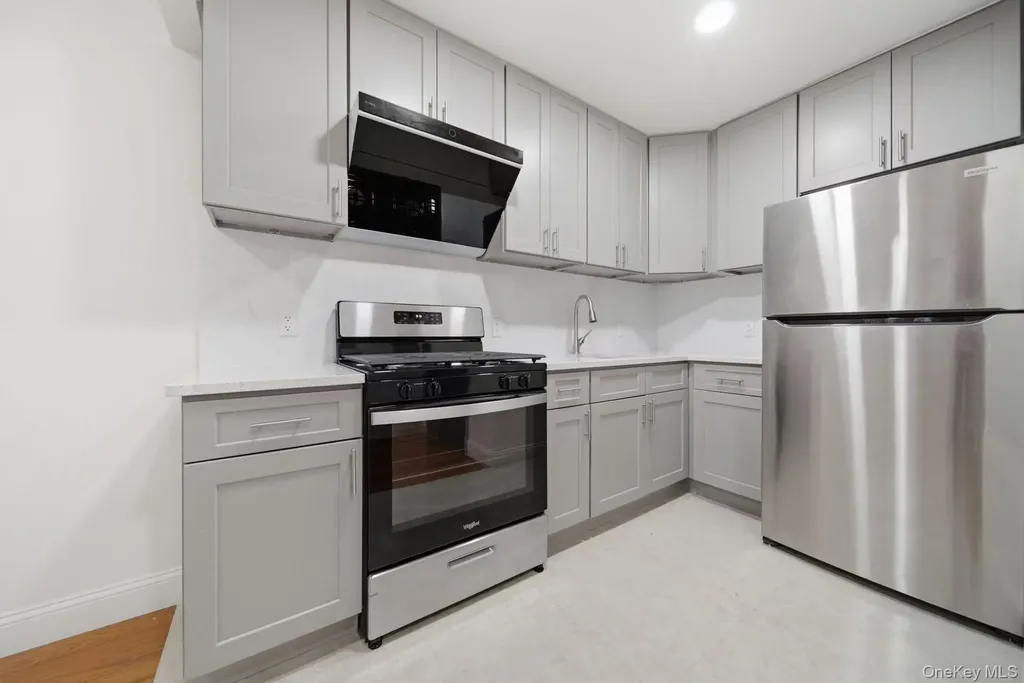 141-15 Cherry Avenue Flushing NY 11355