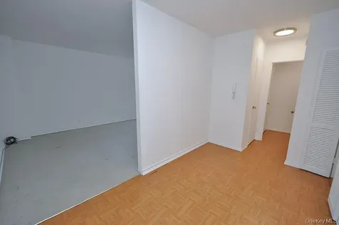 281 Garth Road Scarsdale NY 10583
