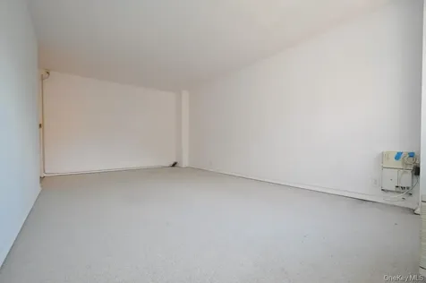 281 Garth Road Scarsdale NY 10583