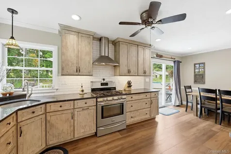 89 Main Street Napanoch NY 12458
