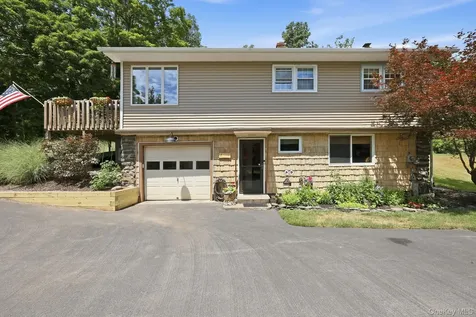 89 Main Street Napanoch NY 12458