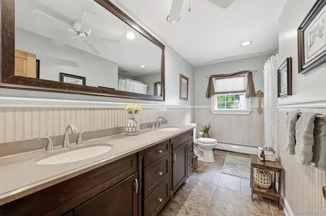 89 Main Street Napanoch NY 12458