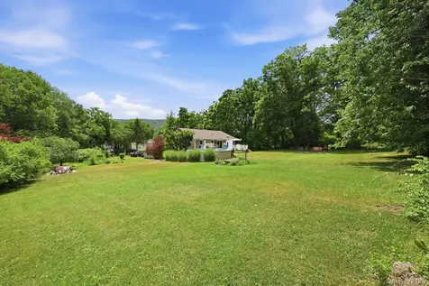 89 Main Street Napanoch NY 12458