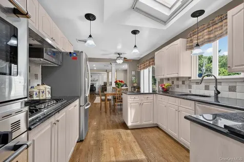 6 W Oak Hill Oyster Bay NY 11771