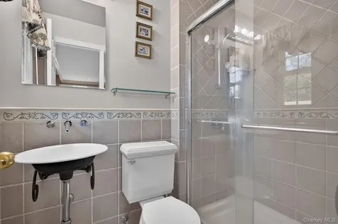 6 W Oak Hill Oyster Bay NY 11771