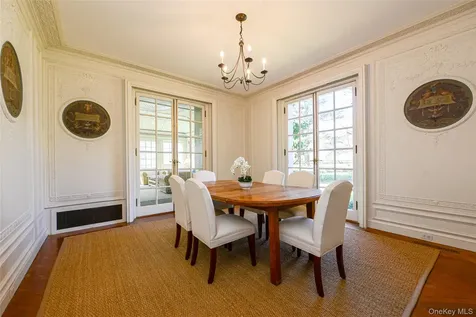 1 Pond Road Glen Cove NY 11542