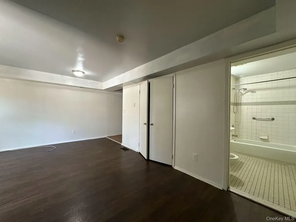 2000 Mapes Avenue Bronx NY 10460