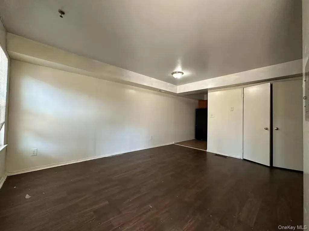 2000 Mapes Avenue Bronx NY 10460