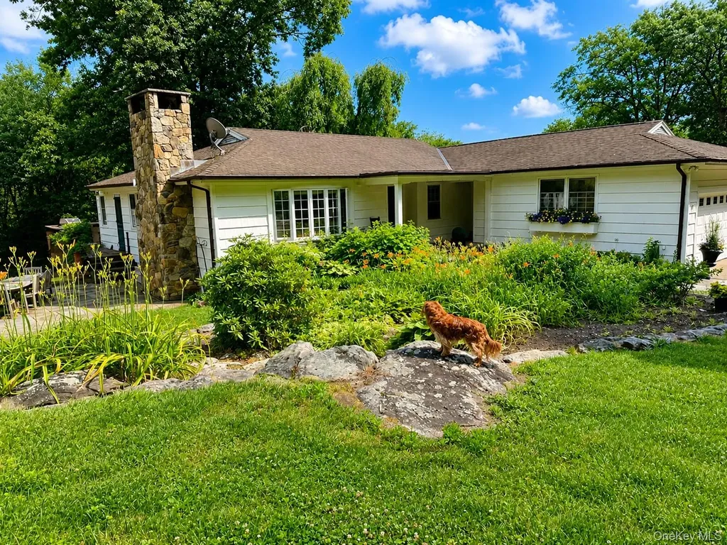 10 Apple Tree Lane Pound Ridge NY 10576