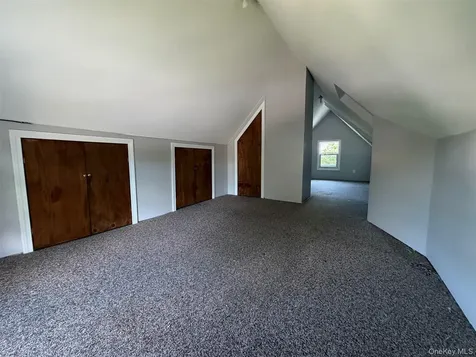 8 Old Knollwood Road White Plains NY 10607