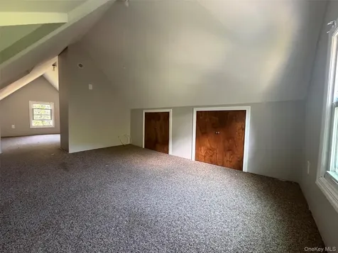 8 Old Knollwood Road White Plains NY 10607