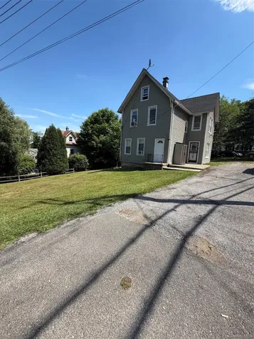 8 Old Knollwood Road White Plains NY 10607