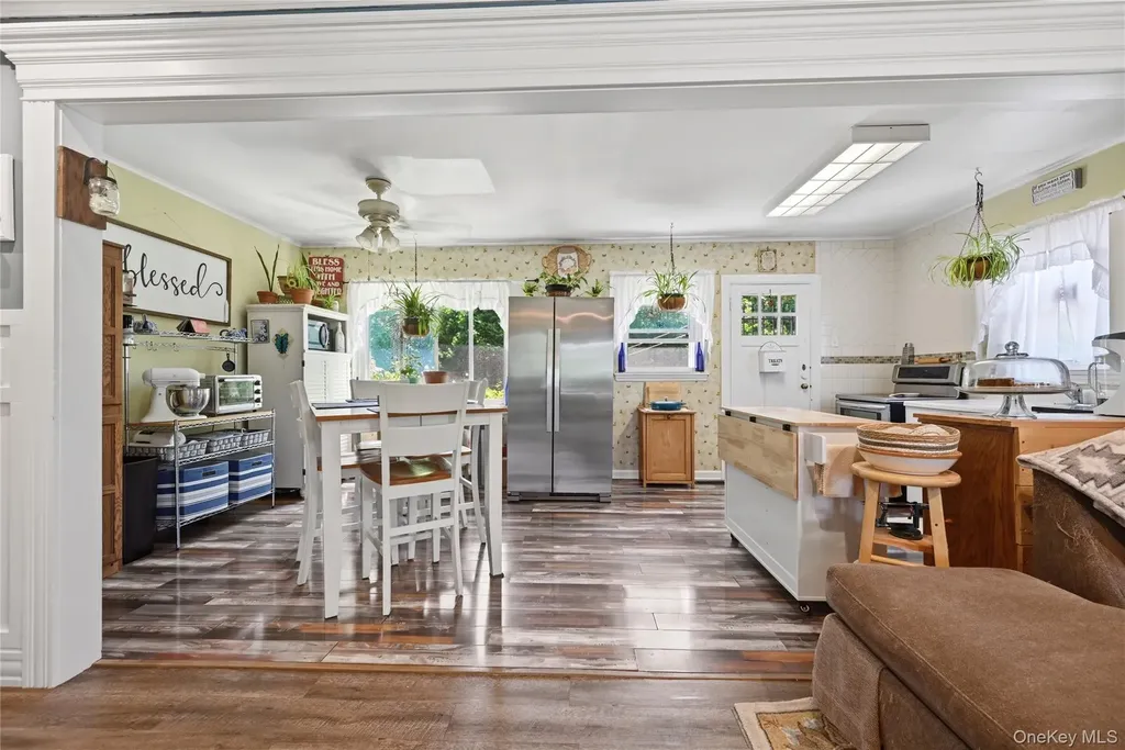 26 Hickory Road Rocky Point NY 11778