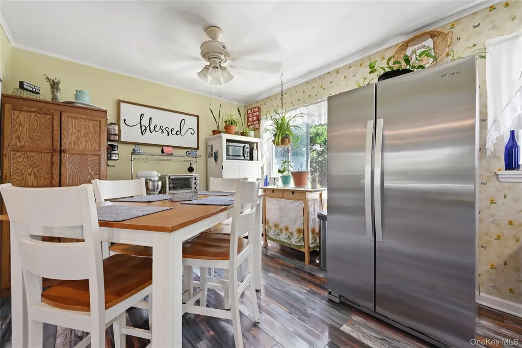 26 Hickory Road Rocky Point NY 11778
