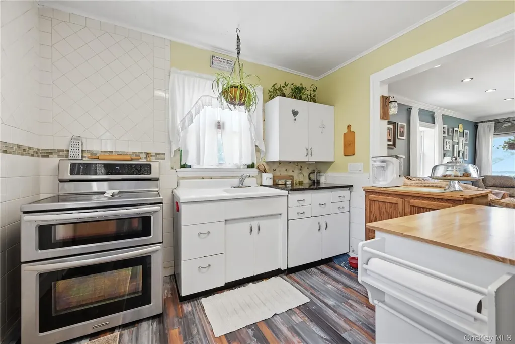 26 Hickory Road Rocky Point NY 11778