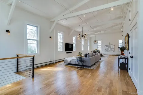 93 Central Avenue Sea Cliff NY 11579