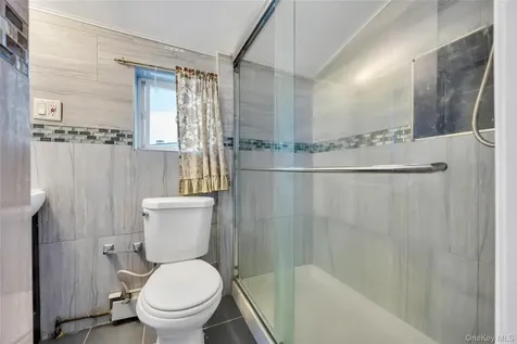 163 Miller Road Hicksville NY 11801