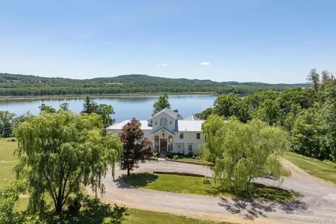 216 Route 385 Catskill NY 12414