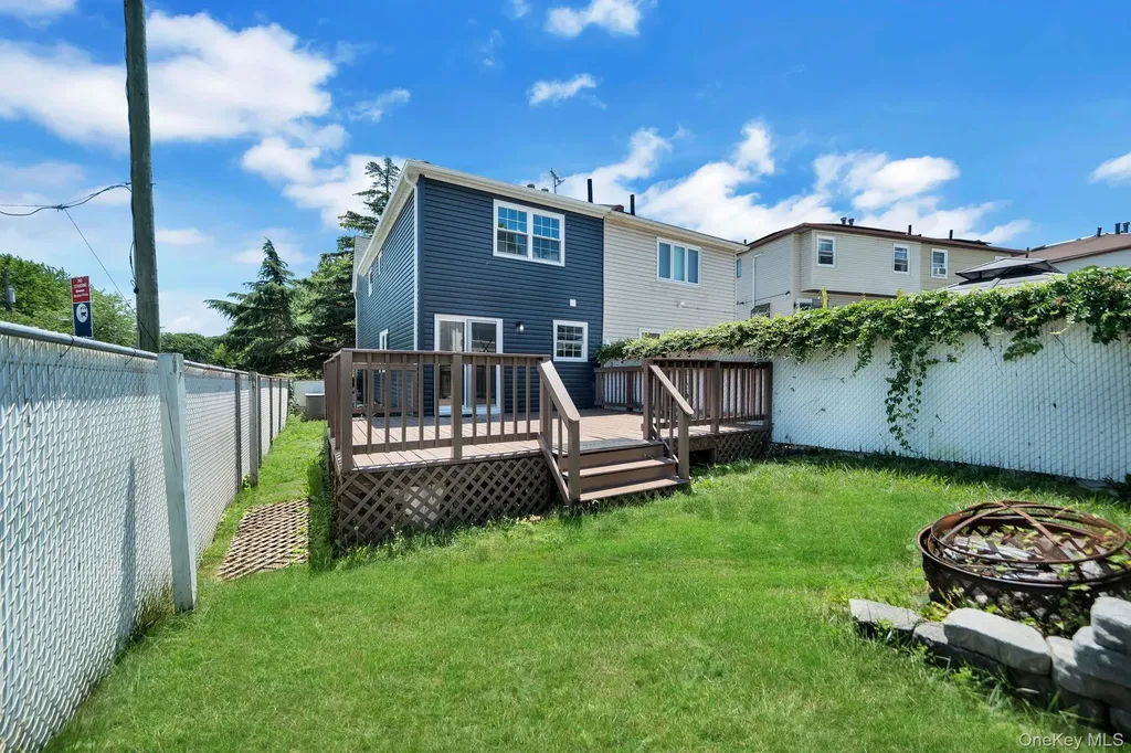 5 Notus Avenue Staten Island NY 10312