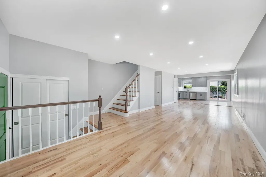 5 Notus Avenue Staten Island NY 10312