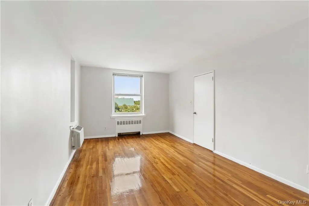 720 Pelham Road New Rochelle NY 10805