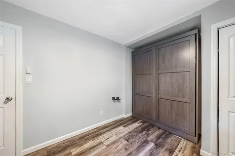 1053 Ocean Avenue Bay Shore NY 11706