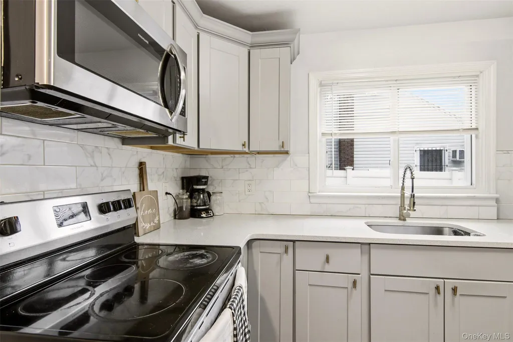 114 Davidson Street Wyandanch NY 11798