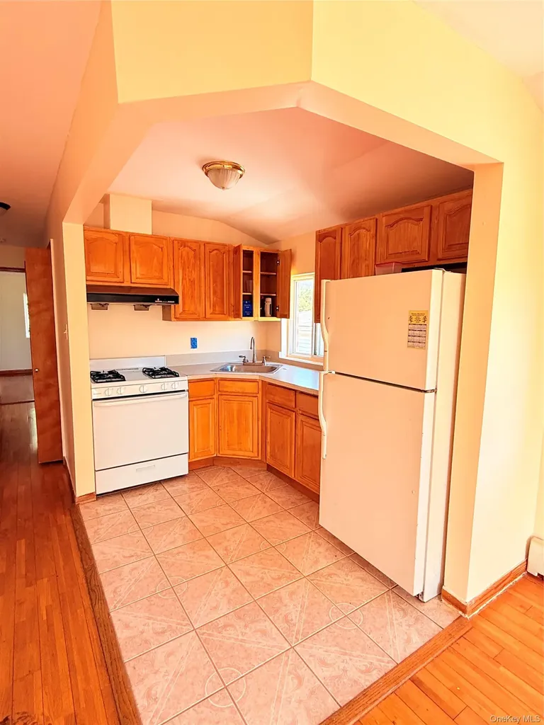 105-24 170th Street Jamaica NY 11433