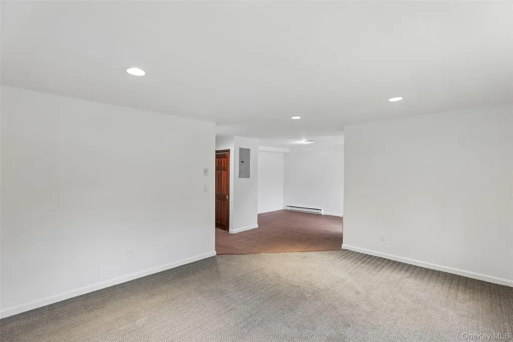 530 Hudson Avenue Cedarhurst NY 11516