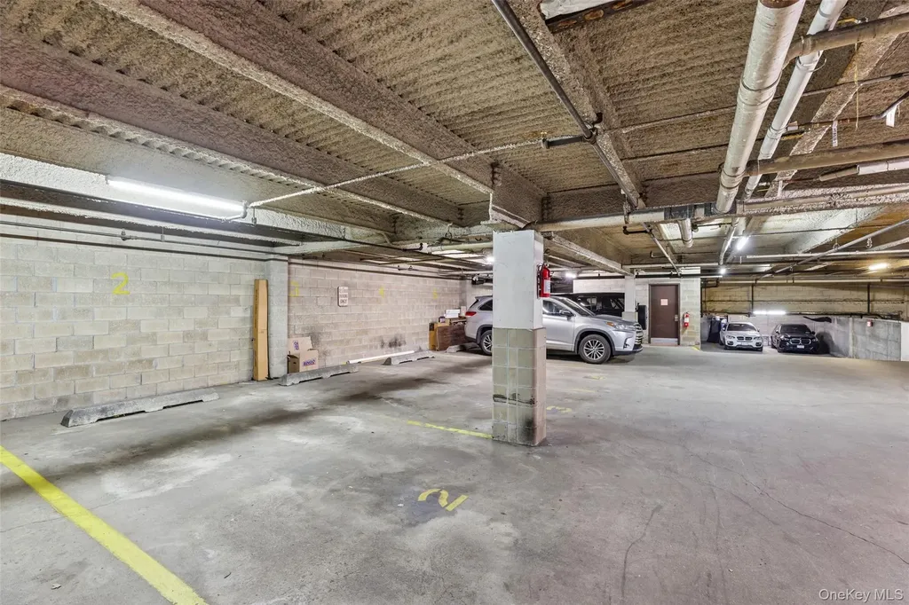 530 Hudson Avenue Cedarhurst NY 11516