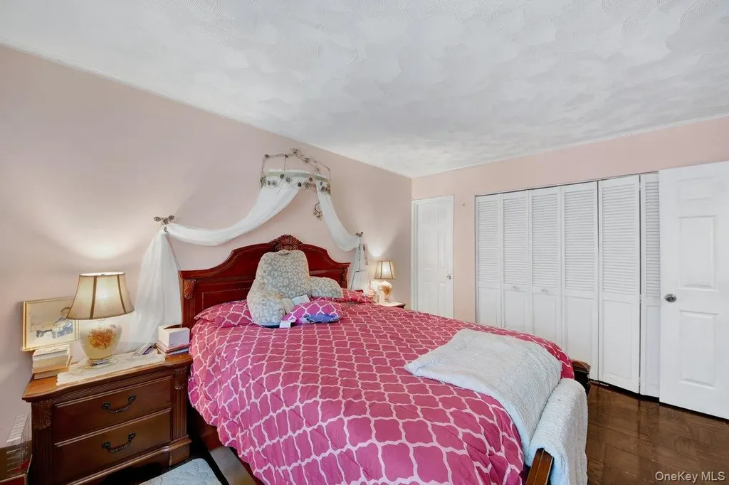 51 Lorraine Terrace Mount Vernon NY 10553
